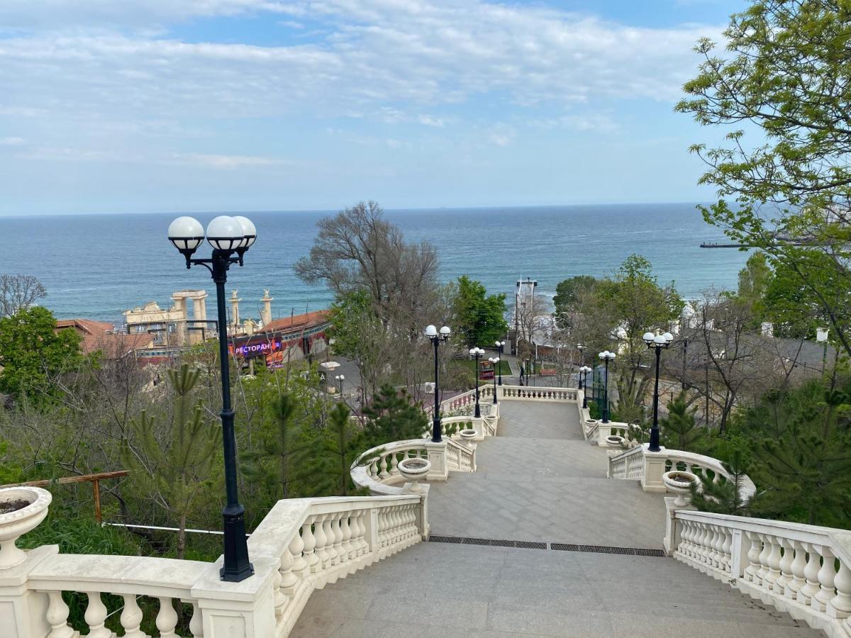 Arcadia Sky Lägenhet Odessa Exteriör bild
